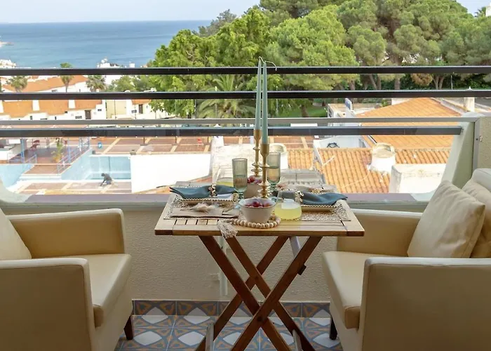 Ocean Glimpse 公寓